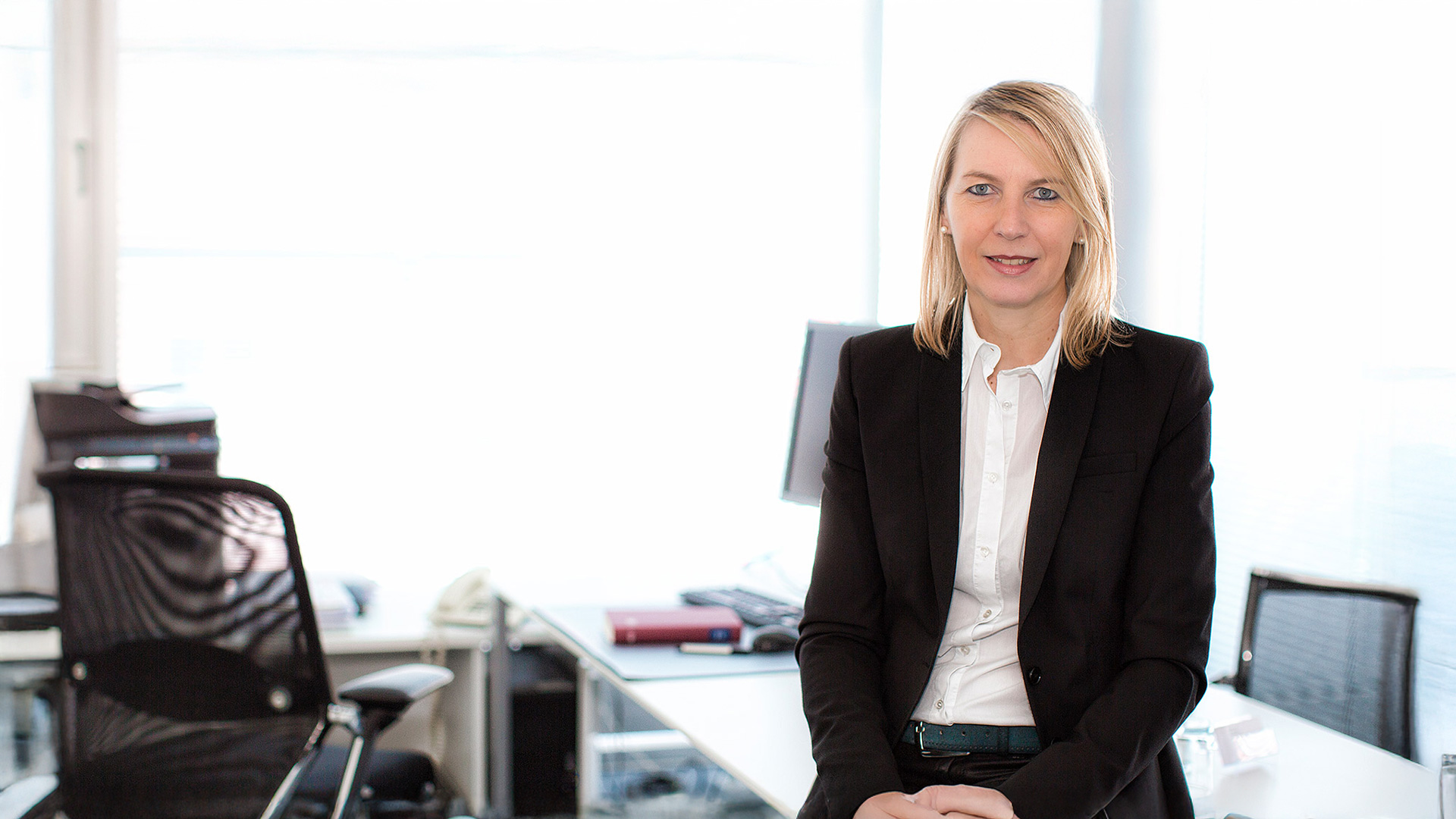 Simone Lietz, Steuerberaterin – Slider Foto